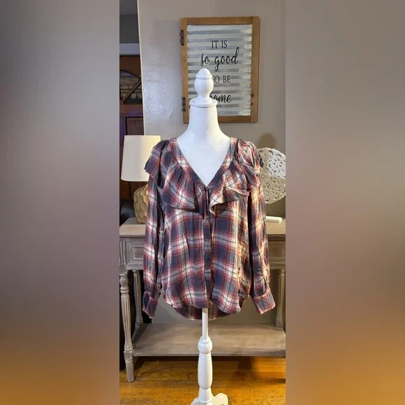 Mossimo Plaid Blouse - Picture 1 of 7
